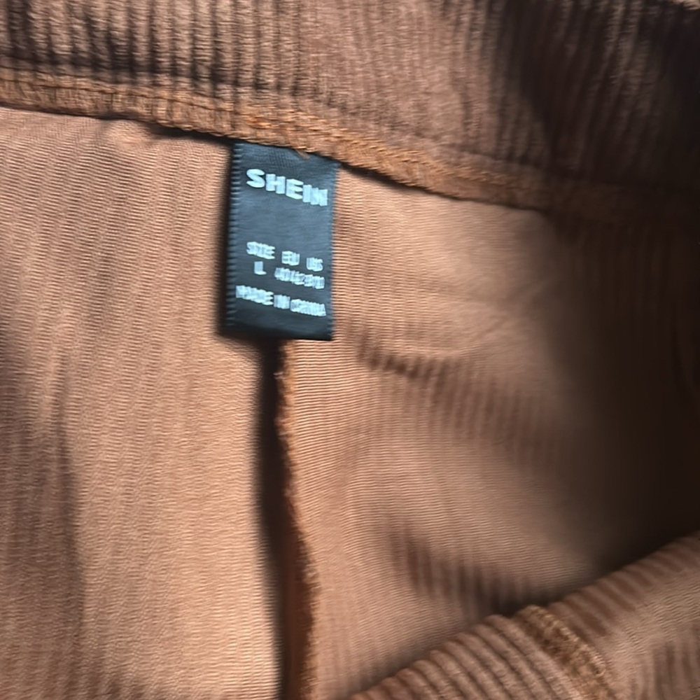 Shein pants - Picture 2 of 2